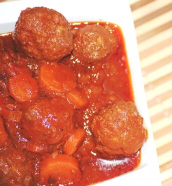 Recettes boulettes de viande à la sauce tomate.