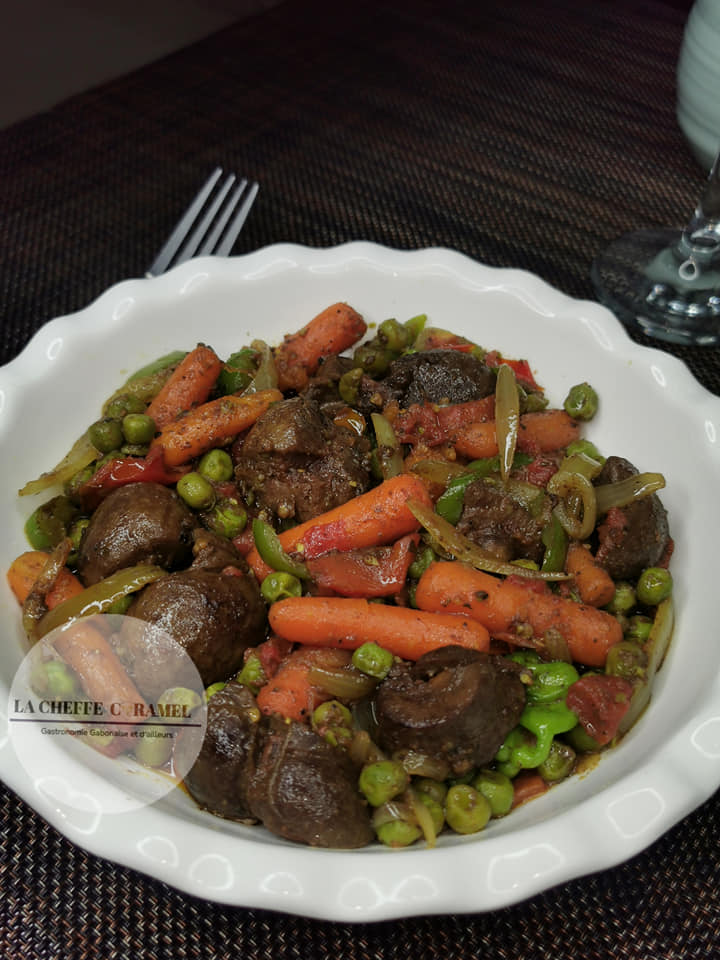 Rognons De Bœuf Sautés Aux Petits Pois Carottes – Cuisine De Chez Nous