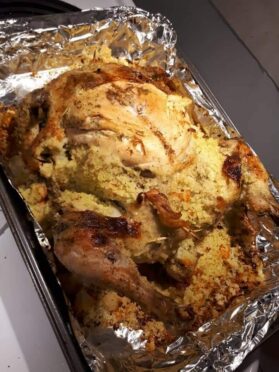 Poulet fourré au couscous arabe