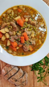 Soupe de petits pois au mouton : un délice réconfortant et savoureux !