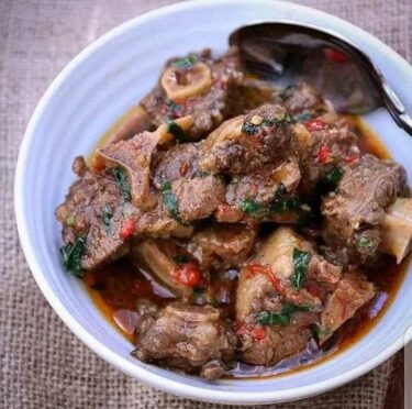 Viande de chèvre😋 soupe au poivre 😍.